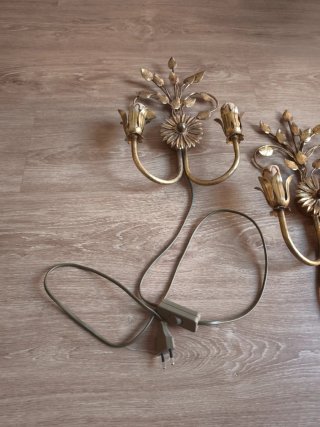 Apliques italianos vintage dorados