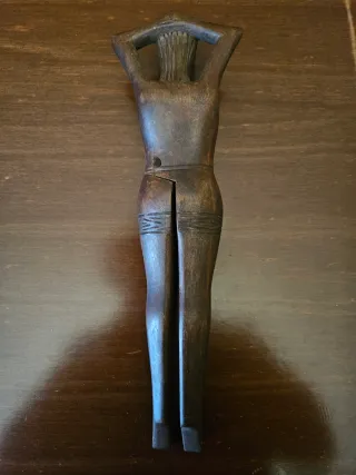 Statuetta schiaccianoci in legno 30cm fatta a mano