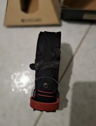 Cintura in pelle riciclata Cycled Project