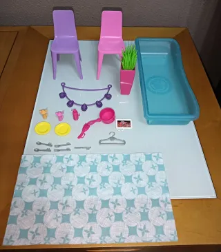 Casa Barbie Plegable con Muñeca