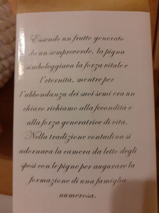 Portatovaglioli a forma di pigna