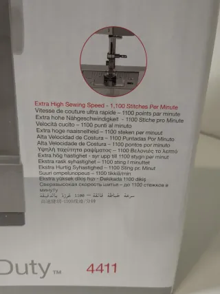 Máquina de Coser Singer Heavy Duty 4411