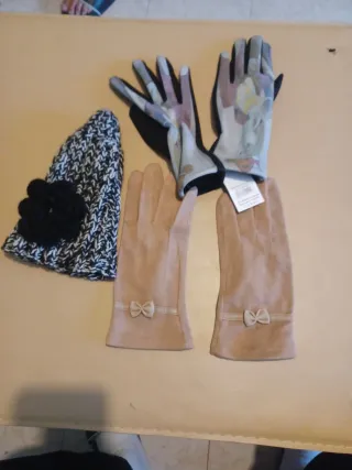 Conjunto de guantes y gorro