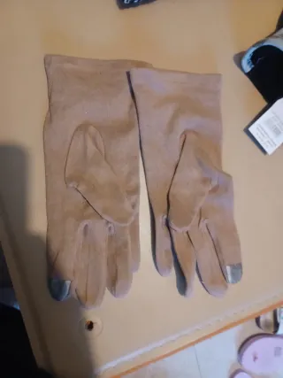 Conjunto de guantes y gorro