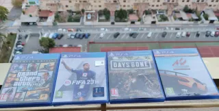 Pack 4 Juegos PS4: GTA V, FIFA 23, Days Gone, M...