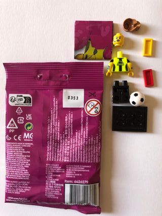 Lego 71037 COL24-1 Arbitro. Football referee
