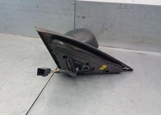 Retrovisor der ssangyong 5723695 7894008150 rexton