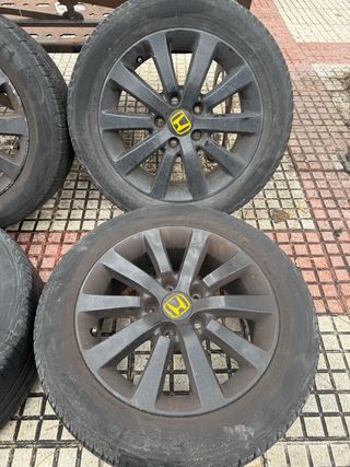 Llantas Honda Civic 5x114 (4 unidades)