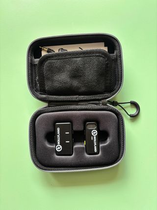 Sony ZV-1F + Micrófono Hollyland Lark M1