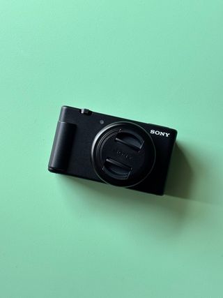 Sony ZV-1F + Micrófono Hollyland Lark M1