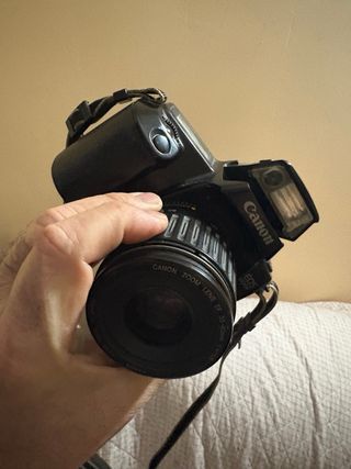 Lote Cámaras Pentax MZ-50 y Canon EOS 4000