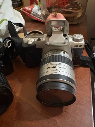 Lote Cámaras Pentax MZ-50 y Canon EOS 4000