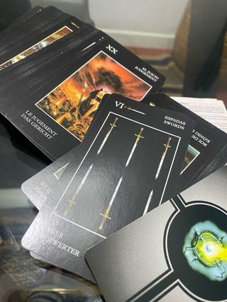 Tarot Negro Luis Royo en perfecto estado