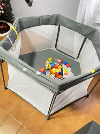 Parque de juegos para bebé