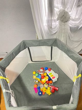 Parque de juegos para bebé