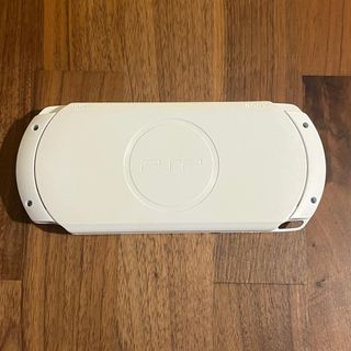 Sony PSP Bianca + 7 Giochi UMD