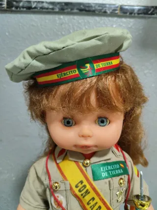 Muñeca funcionando militar mili ejercito