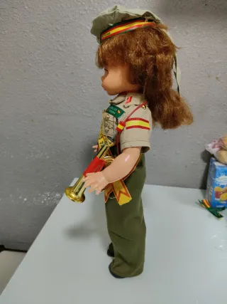 Muñeca funcionando militar mili ejercito