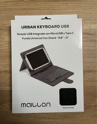 Funda Tablet Universal Negra con teclado