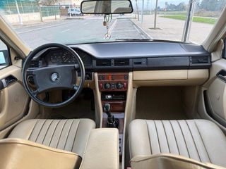 Mercedes-Benz Clase E 1986