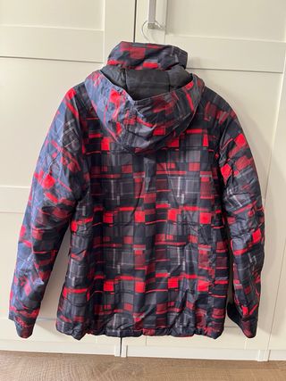 Chaqueta de esquí. Marca NeakPeak talla M.