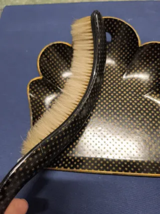 Platos recogemigas papel maché antiguos