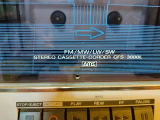 SONY CFS3000L. RADIO CASSETTE VINTAGE GHETTO