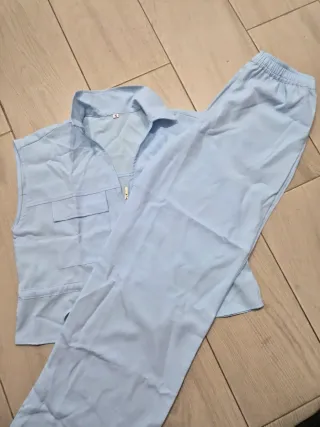 Conjunto Zara chaleco y pantalón S