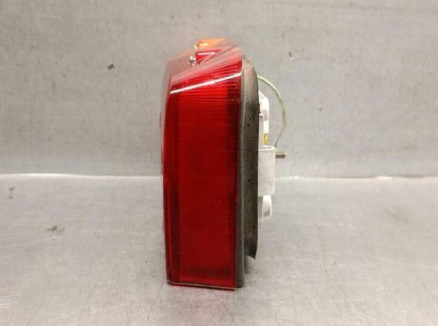 5717914 piloto tras izq 635041 peugeot 205 berlina