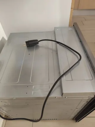 Horno eléctrico Nevir