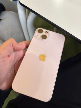 iPhone 13 Rosa