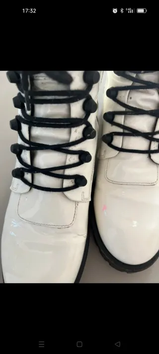 Botas Nubikk blancas charol talla 40