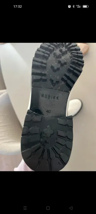 Botas Nubikk blancas charol talla 40