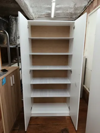 Zapatero blanco de madera