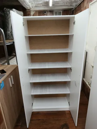 Zapatero blanco de madera