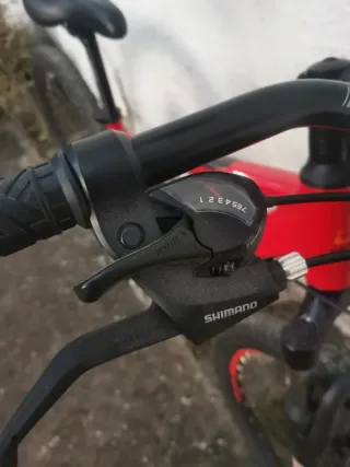 Bicicleta MTB Roja