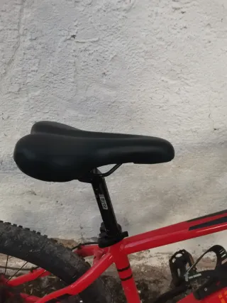Bicicleta MTB Roja