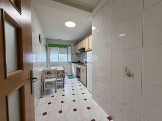 Piso en venta en Contrueces en Gijón