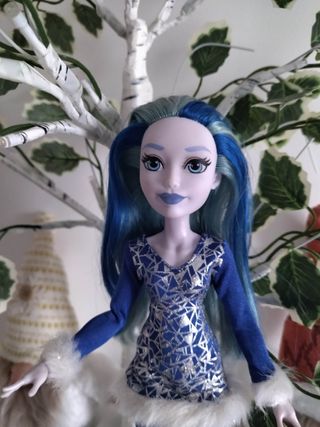 Frost DC Super Hero Girls. Difícil de encontrar