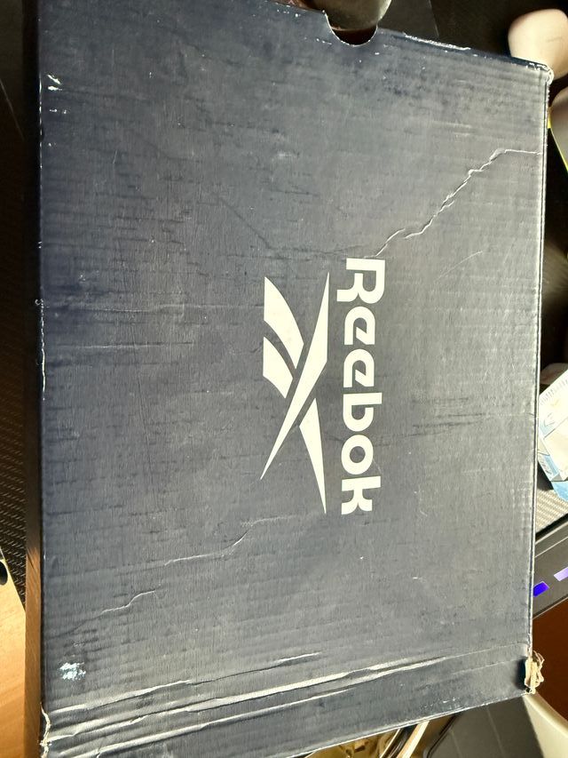 Zapatillas Reebok Cuero Negras Talla 44 Nuevas