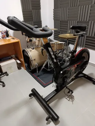 Bicicleta Estática BH Fitness RDX1.1