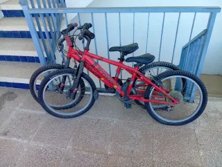 2 Bicicletas Rojas Infantiles