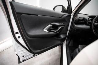 Toyota Yaris Cross 2023 IVA DEDUCIBLE GARANTIA