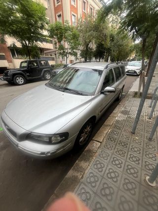 Volvo V70 2003