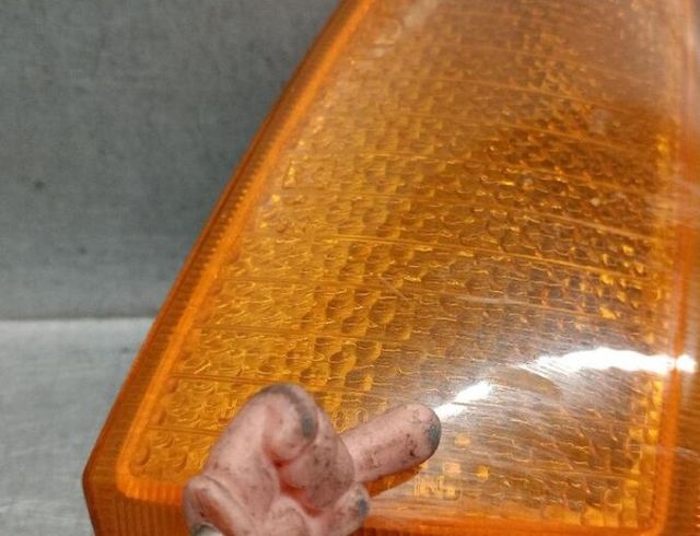 630329 piloto del izq peugeot 205 berlina 5714609