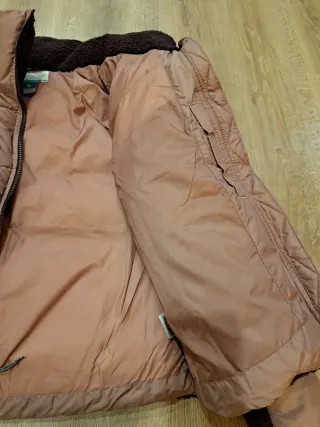 Chaqueta Columbia Talla L, marca Columbia