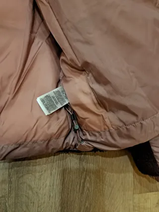 Chaqueta Columbia Talla L, marca Columbia