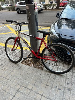 Bicicleta TOPBIKE Roja y Blanca