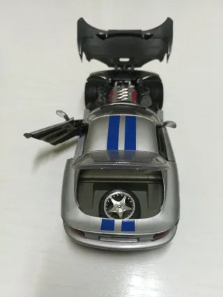 Dodge Viper Burago Plata, SIN CAJA.