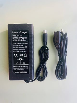 NUEVO cargador patinete Xiaomi M365 1S Pro Ninebot